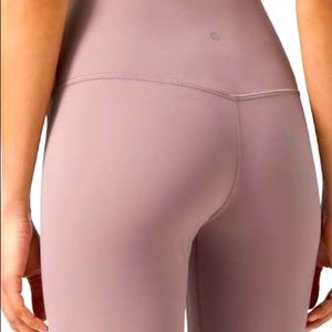 Lululemon Women's Yoga Leggings tope pink